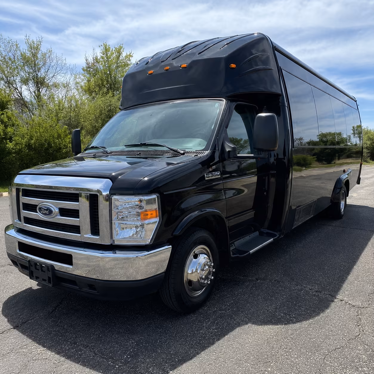 Cleveland Homecoming & Prom Party Bus Rentals