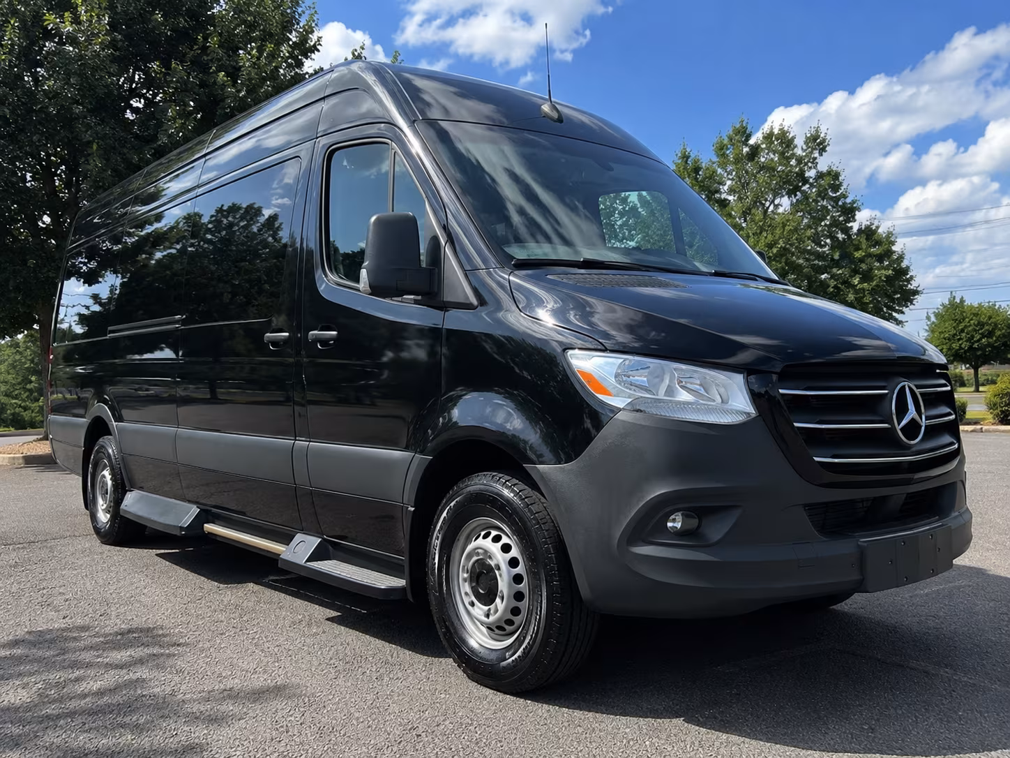 Pittsburgh Airport Shuttle & Transportation onboard seating