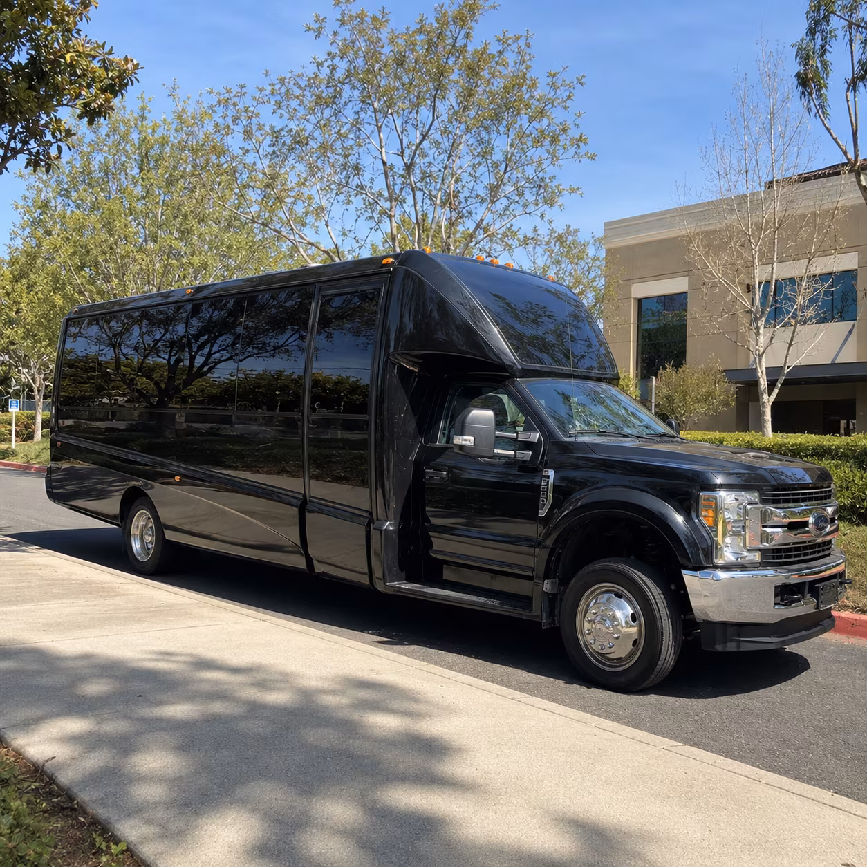 Pittsburgh Bachelor & Bachelorette Transportation party bus exterior