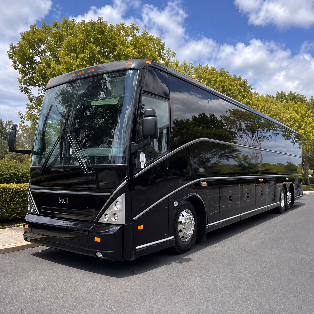 Pittsburgh Corporate Transportation party bus exterior