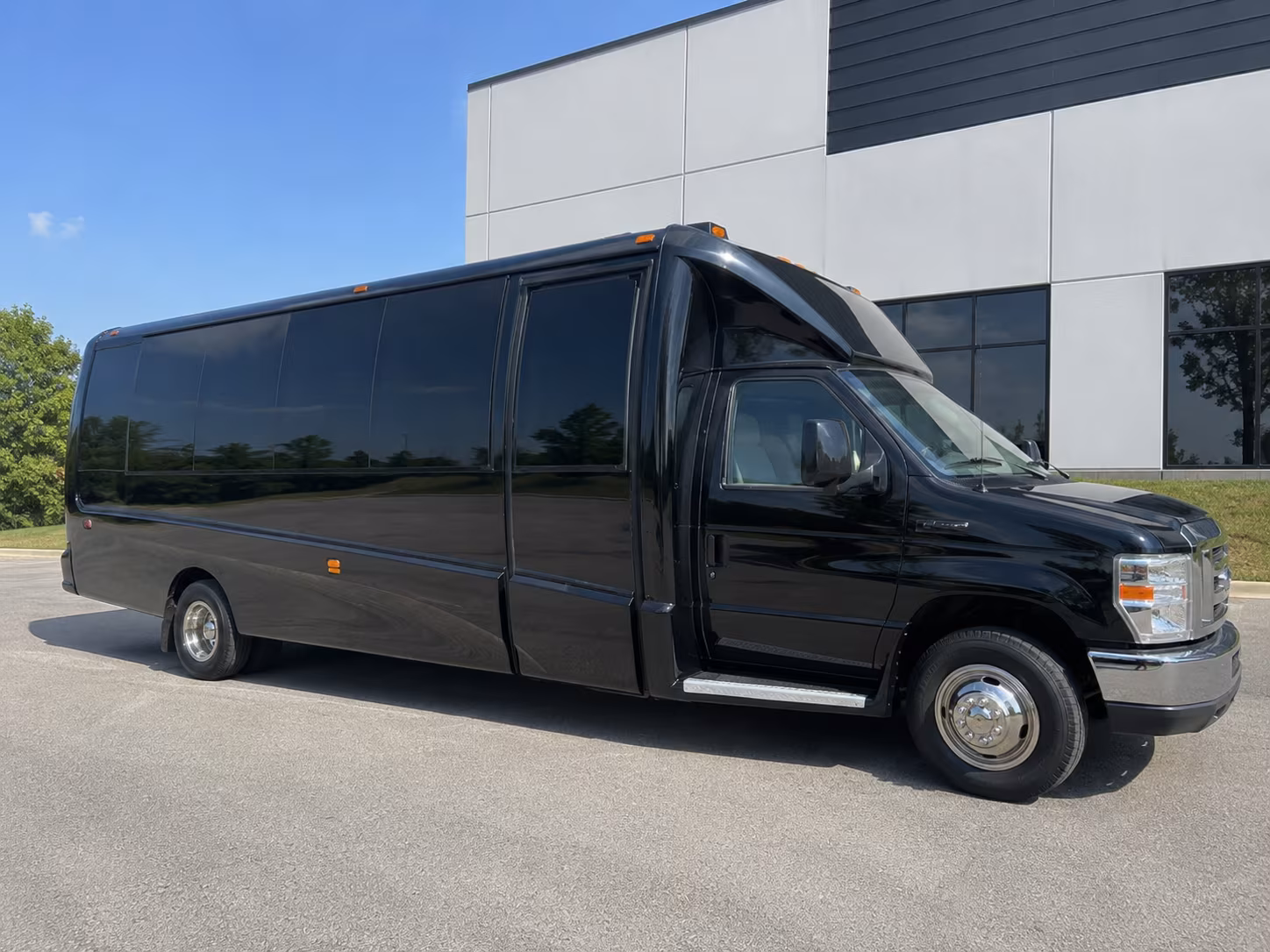 Pittsburgh Prom & Homecoming Transportation group transportation