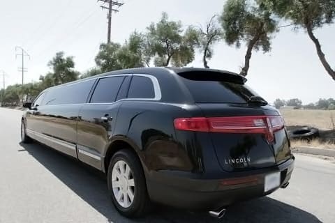 Pittsburgh Lincoln Mkt Limos Interior
